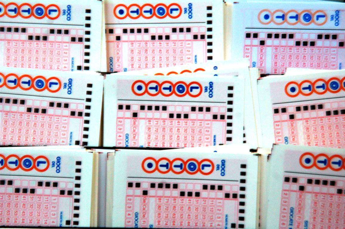 Come Scegliere 5 numeri Fortunati da Giocare al Lotto: consigli e suggerimenti