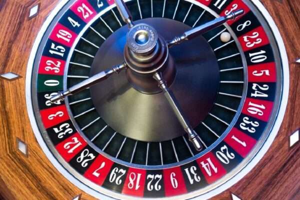 Come utilizzare il Metodo Mordi e Fuggi alla Roulette Online