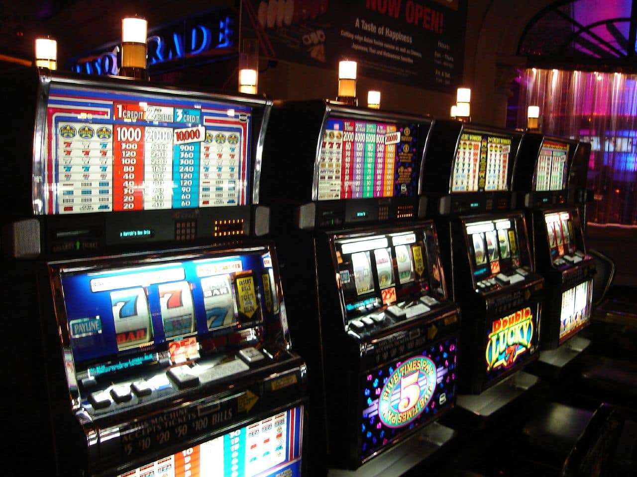 Gestione Bankroll alle Slot Machine Online e altri giochi